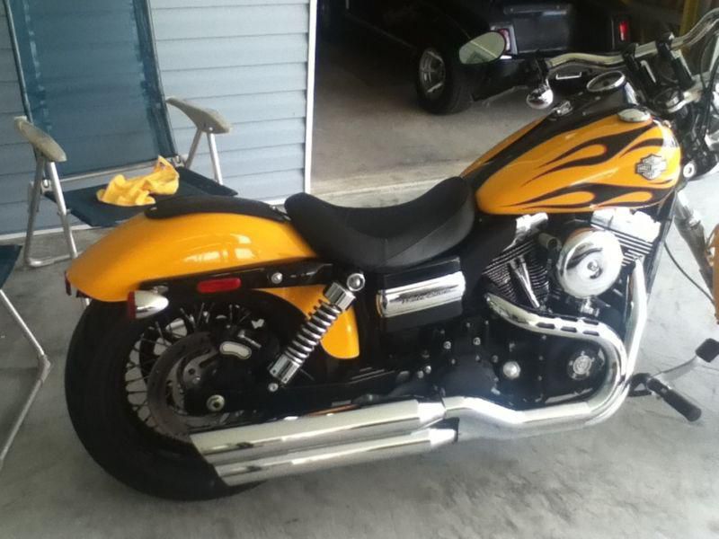 2011 harley davidson dyna wide glide tc96 yellow with flames