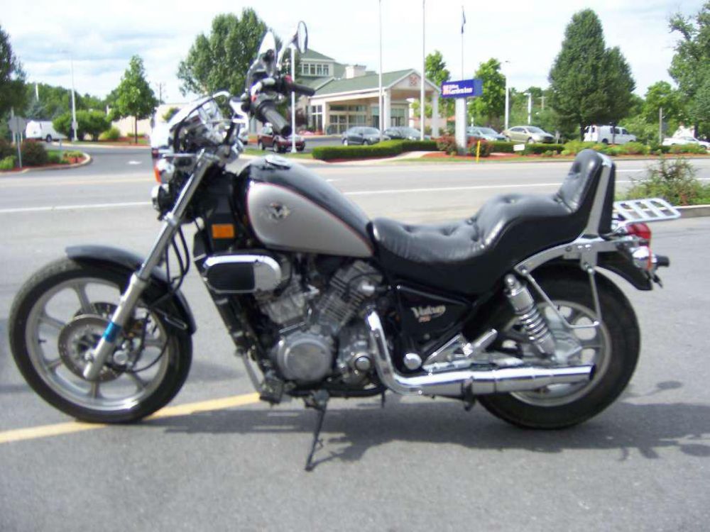 2001 Kawasaki Vulcan 750 Cruiser 