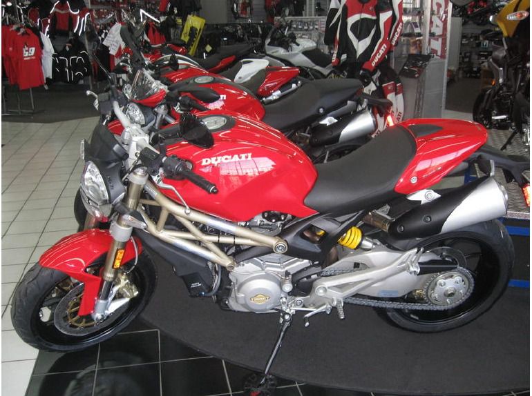 2013 Ducati Monster 