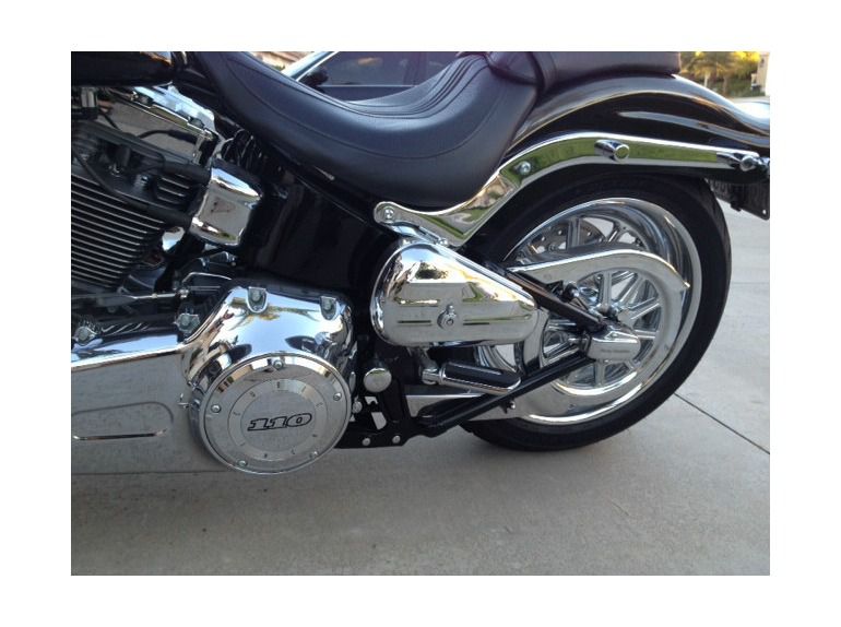 2011 Triumph Rocket III ROADSTER ABS - MATTE BLACK