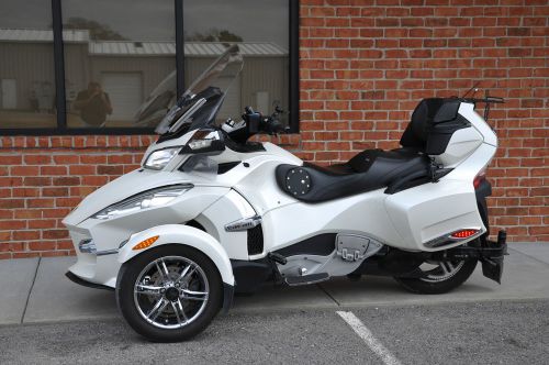 2012 Can-Am RT