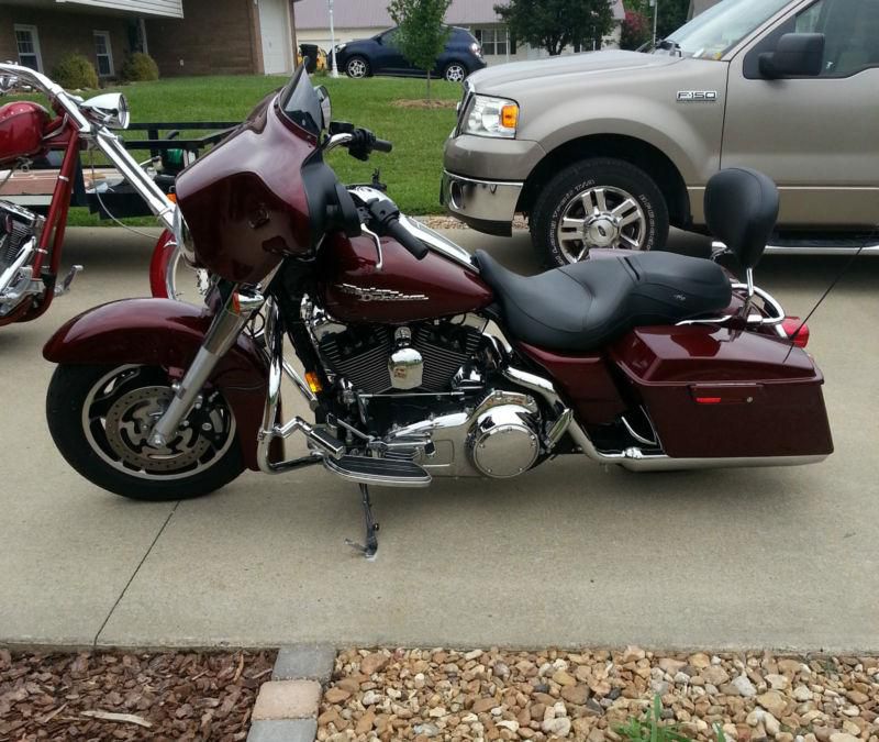 MINT 2008 HARLEY DAVIDSON FLHX STREETGLIDE LOW MILES, ABS, CRUISE MINT
