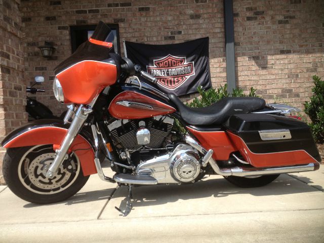 Used 2008 Harley-Davidson Street Glide for sale.