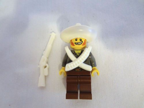 Custom lego minifigure - wild west bandit outlaw desperado gunslinger bandito