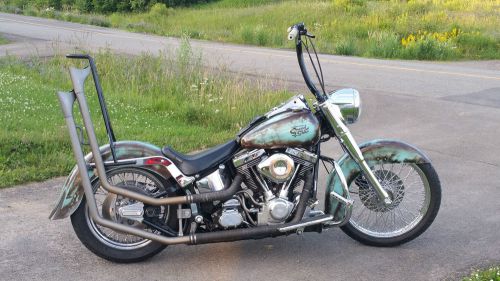Harley-davidson: softail