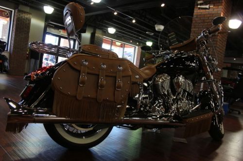 2016 Indian Chief Vintage Thunder Black, US $29000, image 4