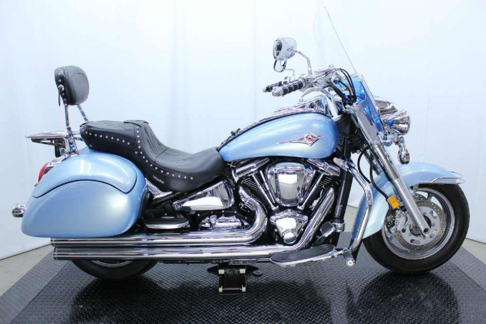 2004 Kawasaki Vulcan 2000 Cruiser 