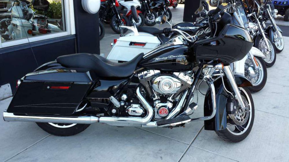 2010 harley-davidson fltrx road glide custom  touring 