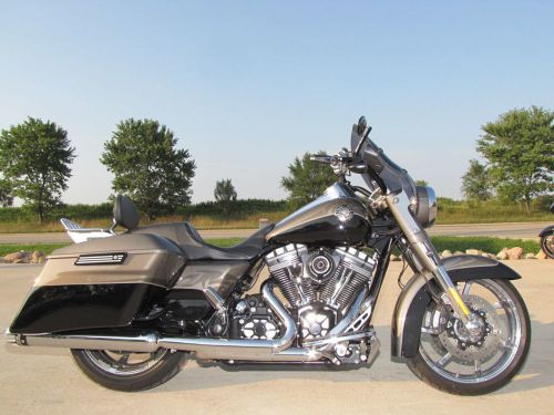 2014 Harley-Davidson Touring CVO ROAD KING FLHRSE, US $48000, image 6