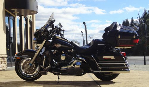2005 Harley-Davidson Touring, US $58000, image 4