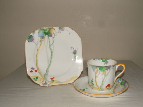 SHELLEY ART DECO VINCENT STYLISED TREES SHAPED TEA TRIO TRULY STUNNING