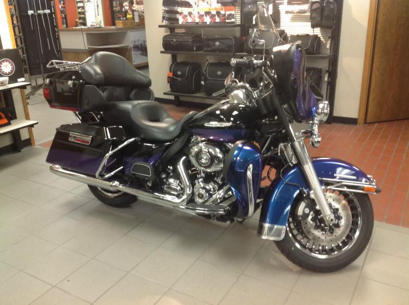 2010 Harley Davidson FLHTK Electra Glide Limited