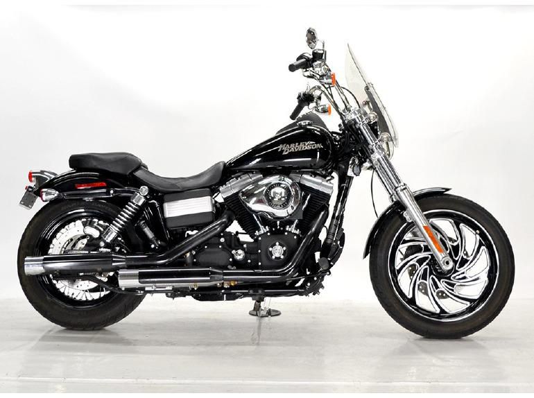 2010 harley-davidson street bob fxdb  sportbike 