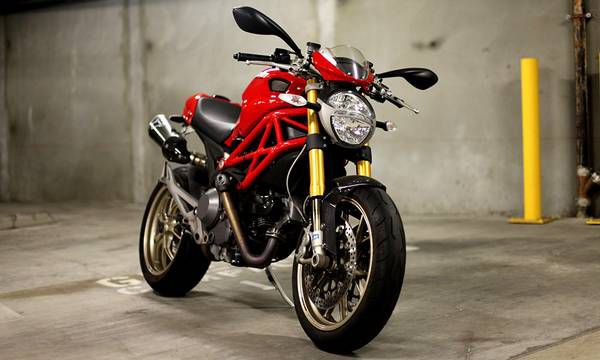 2009 Ducati Monster 1100s