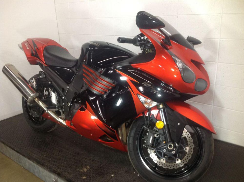 2009 kawasaki ninja zx-14  sportbike 