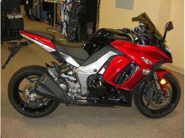 2011 kawasaki ninja 1000  sportbike 