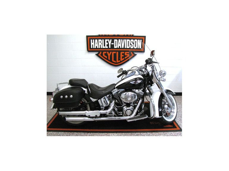 2006 Harley-Davidson Softail Deluxe - FLSTN 