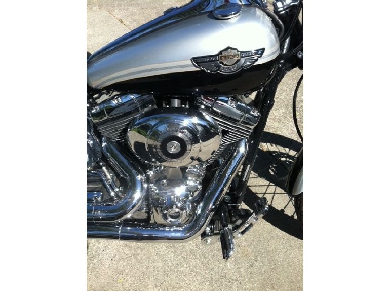 2003 Harley-Davidson Softail DEUCE CVO , $9,850, image 2