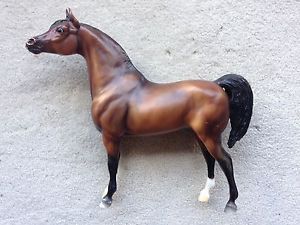 Rare Retired Breyer Horse #1351 Thee Desperado Bay Proud Arabian Stallion PAS, US $35.00, image 1