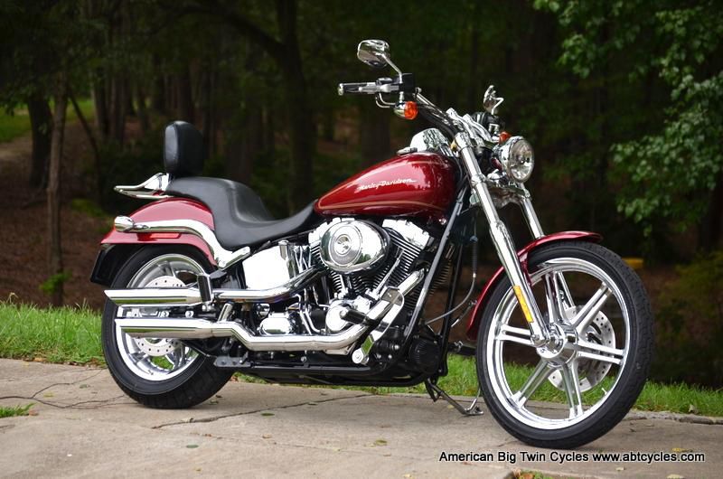 2005  harley davidson deuce  -6- spoke harley wheels !!!! flame accessories