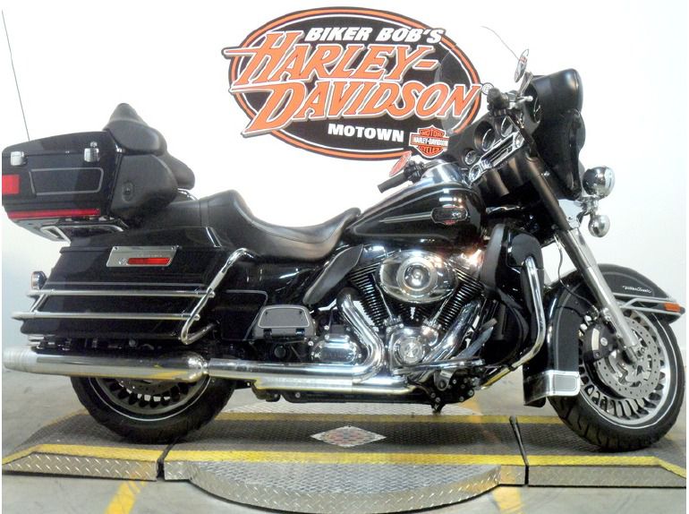 2009 Harley-Davidson FLHTCU - Electra Glide Ultra Classic , $17,499, image 1