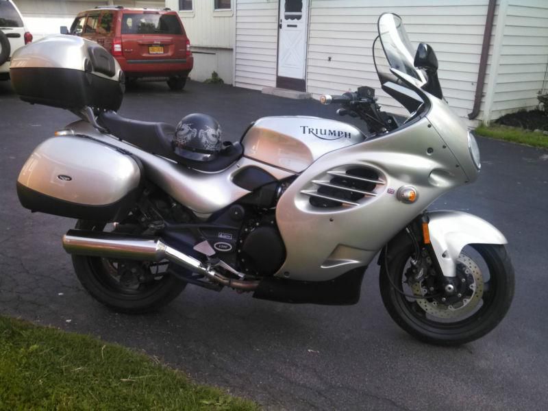 Beautiful 1999 triumph trophy 1200 sport touring motorcycle! this is the one!