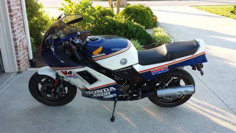 85 Honda VF1000R - Rothmans, US $1,028.00, image 2