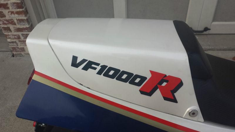 85 Honda VF1000R - Rothmans, US $1,028.00, image 8