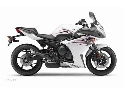 2009 yamaha fz6r  sportbike 