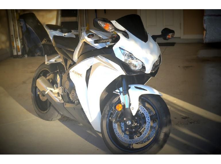 2009 honda cbr 1000rr sportbike 