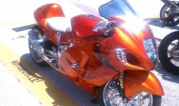 2005 suzuki hayabusa  sportbike 