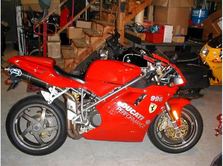 2000 Ducati 996 