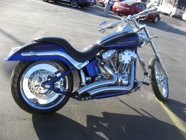 2004 Harley Davidson Softail Screamin Eagle Deuce CVO 1550 fuel injected FXSTDSE2