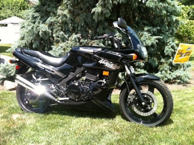 2009 kawasaki ninja 500r virtually unridden, less than 10 miles