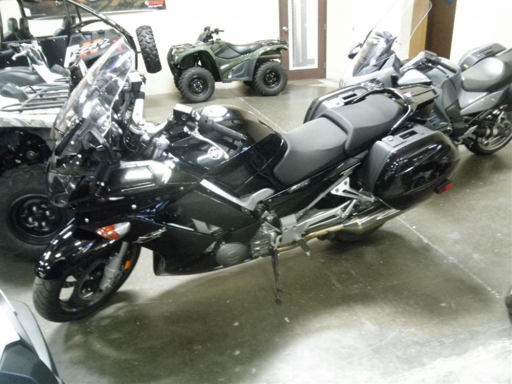 2009 yamaha fjr1300a  sportbike 