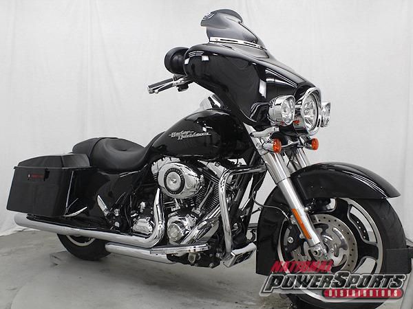 2010 Harley-Davidson FLHX STREET GLIDE. Other 
