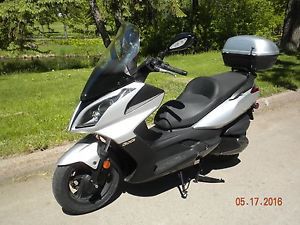 2012 Kymco Downtown 300I