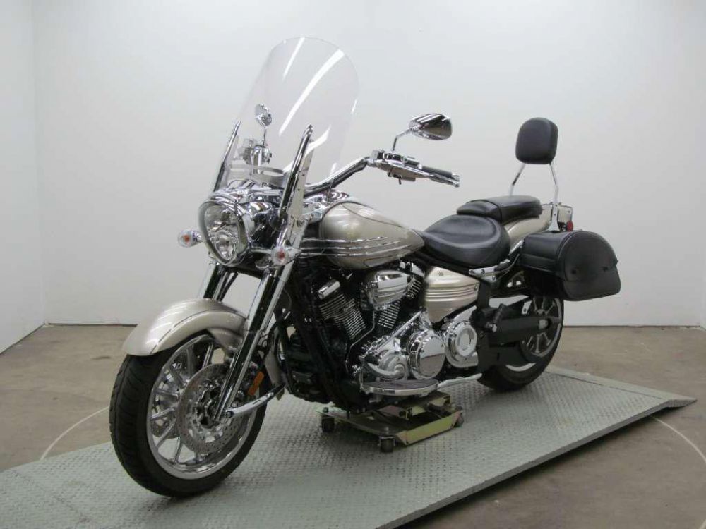 2008 yamaha roadliner s  cruiser 