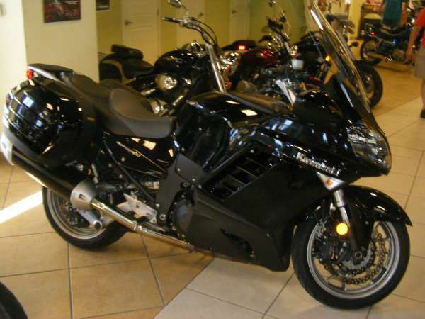 2009 kawasaki concours 14