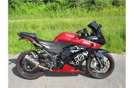 2010 kawasaki ninja 250  sportbike 