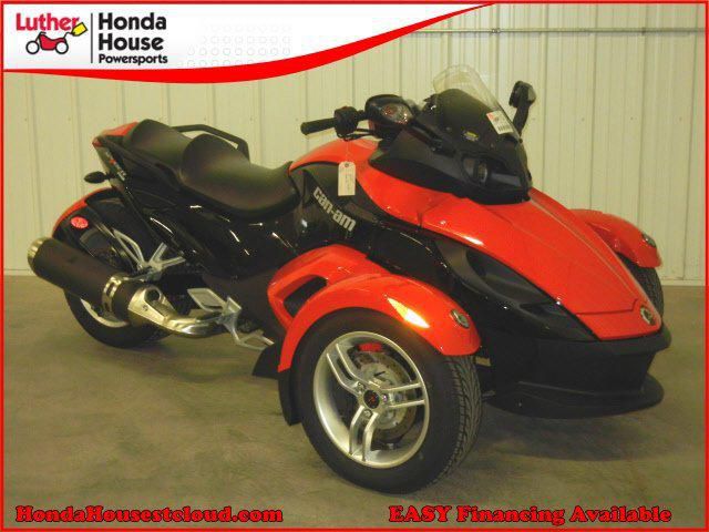 2010 Can-Am Spyder Roadster RS Trike 