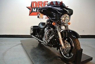 Harley-Davidson : Touring 2013 HARLEY DAVIDSON FLHX STREET