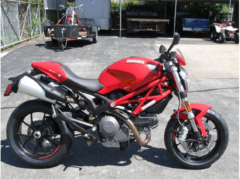 2013 Ducati Monster 