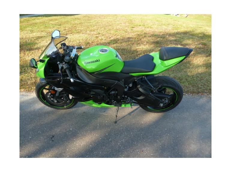 2011 kawasaki ninja zx-6r 