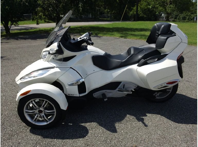 2011 Can-Am Spyder Roadster RT-Limited , $20,983, image 5