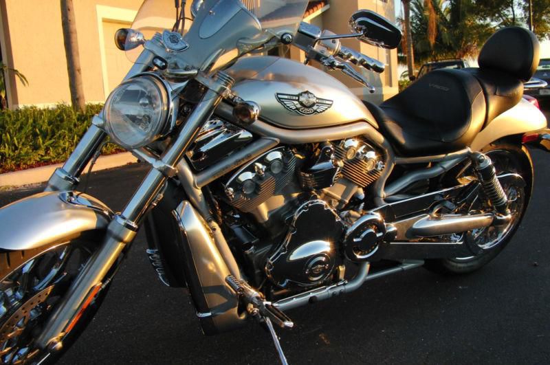 NO RESERVE!!!!! 2003 Harley Davidson VROD - 100th Anniversary Edition, US $6,000.00, image 2