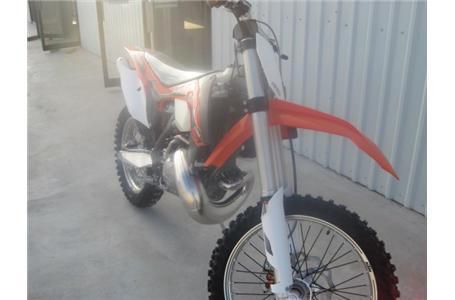 2014 ktm 250 xc  dirt bike 