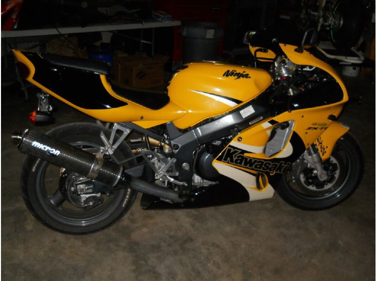2001 kawasaki ninja zx -7r 