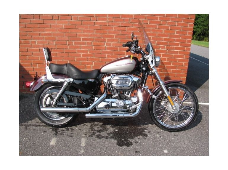 2007 Harley-Davidson Sportster 1200C 