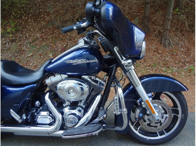 2010 Harley-Davidson Dyna Wide Glide , $12,495, image 1